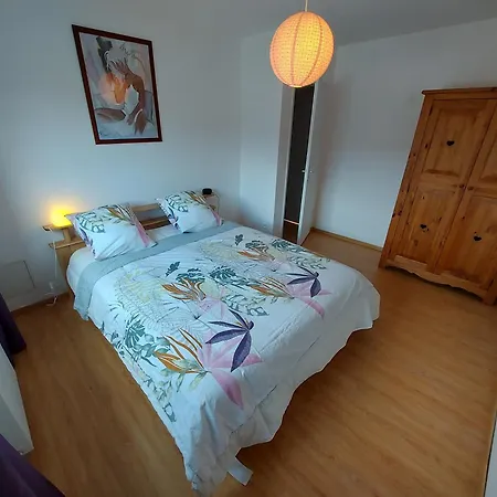 Holiday home Maison Entiere Au Calme A Dix Minutes De Rouen