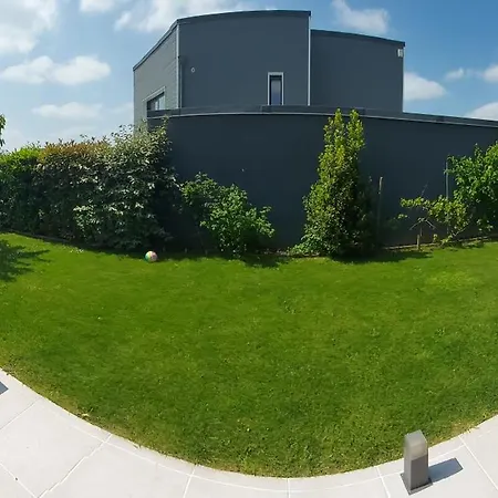 Holiday home Maison Entiere Au Calme A Dix Minutes De Rouen Belbeuf